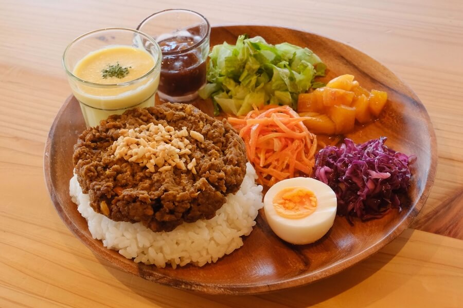 Dry curry with seven spices